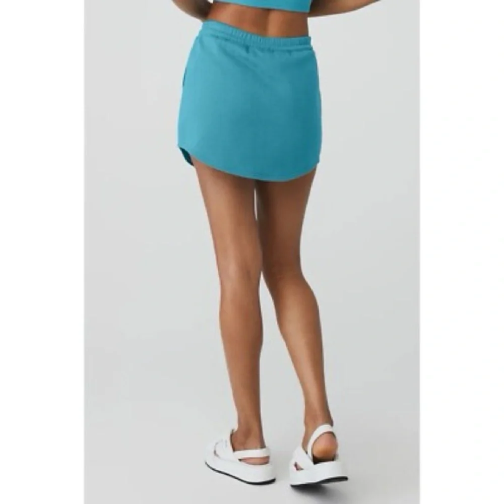 Alo Accolade high waisted sweat skirt blue/teal athletic size XXS
